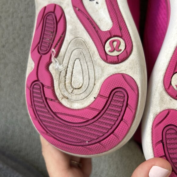 Lululemon Athletica Womens Chargefeel Mid Workout Sneakers Shoes Sonic Pink 9.5 - Picture 10 of 15